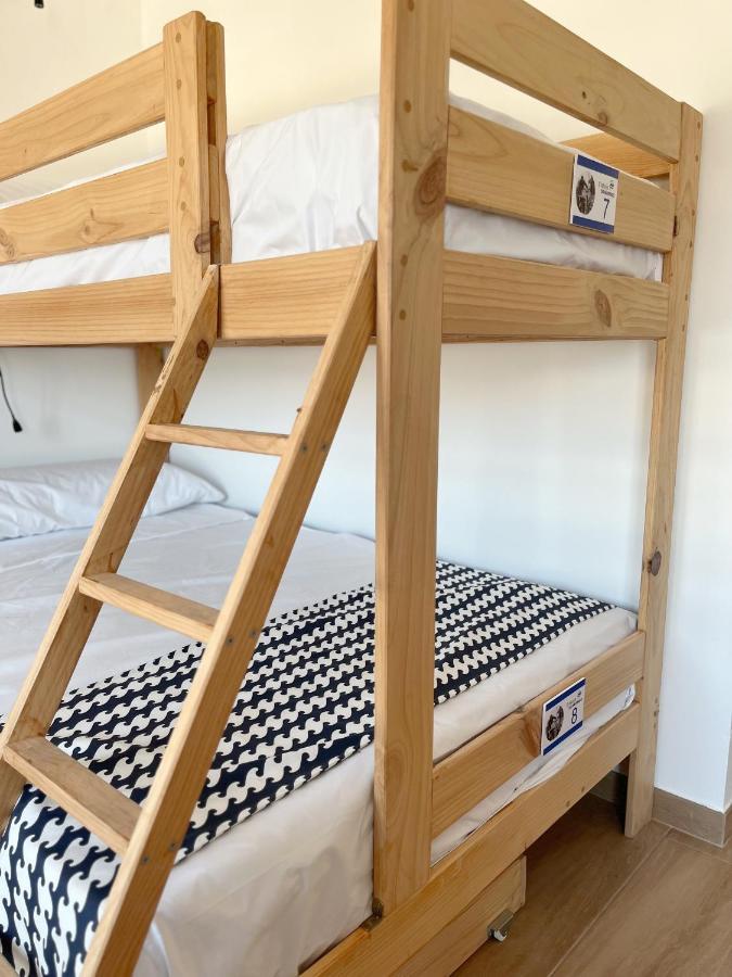 O Refuxio Do Naufrago Hostel Camelle Екстериор снимка